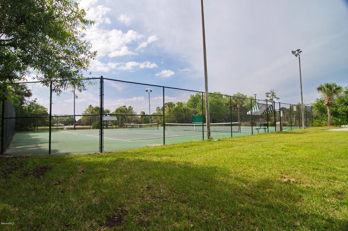 Photo of 8317 Cromwell Place