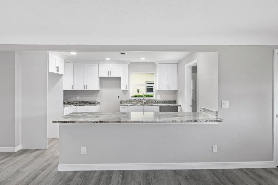 Photo of 1714 Hubbard Drive