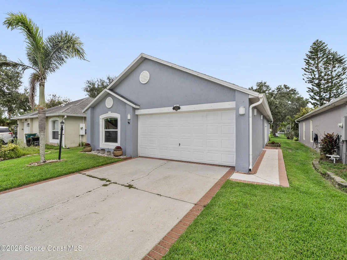 Photo of 2845 Maderia Circle