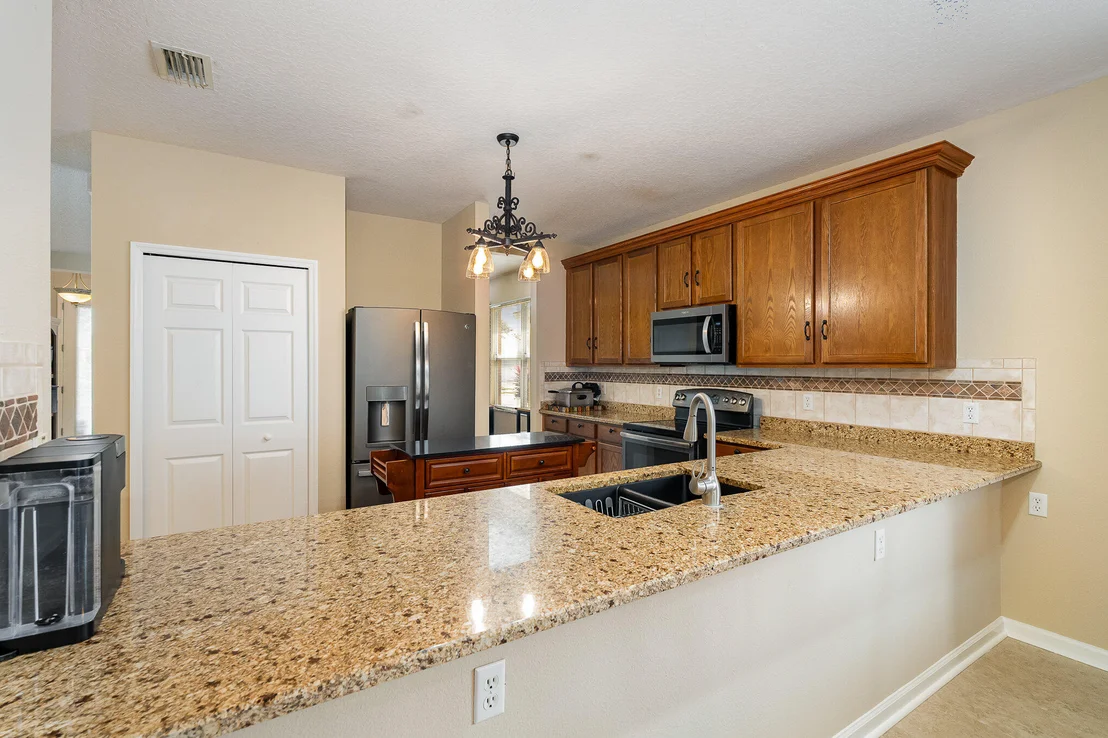 Photo of 472 Cressa Circle
