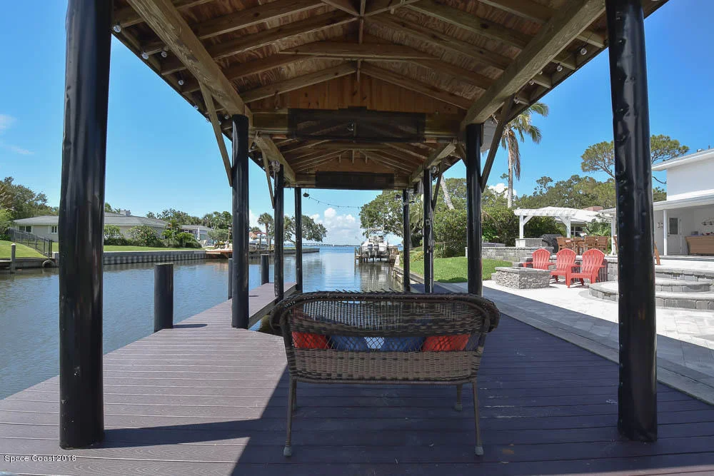Photo of 1866 River Shore Drive