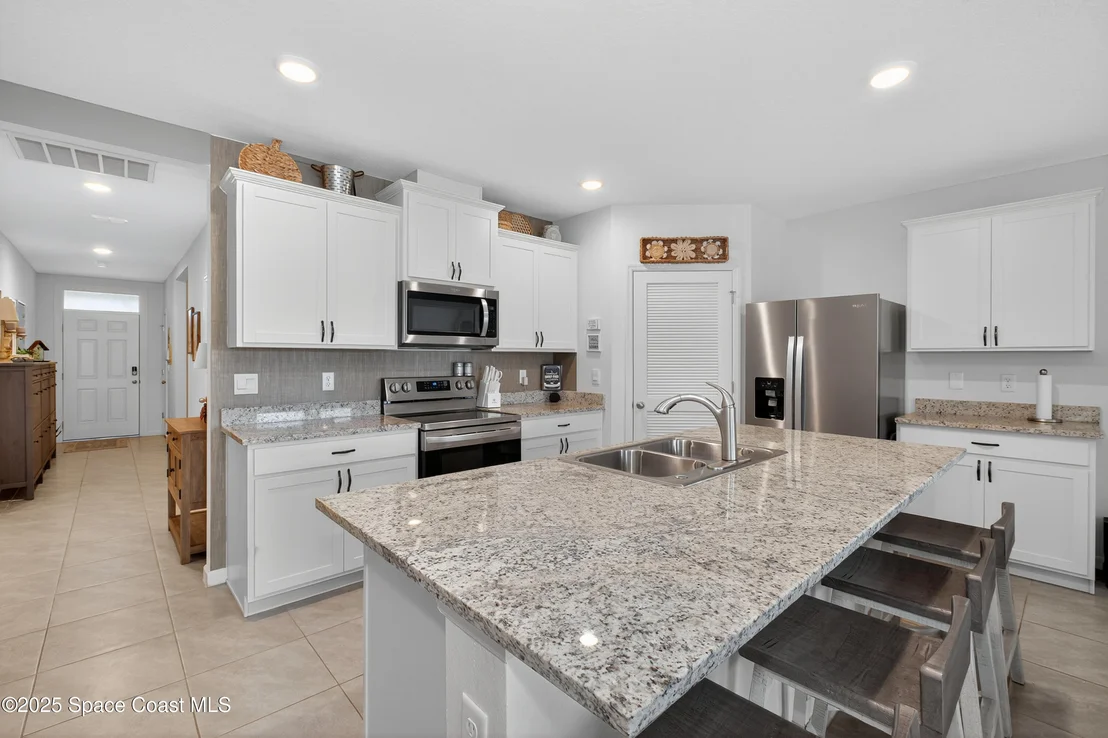 Photo of 6575 Topaz Drive