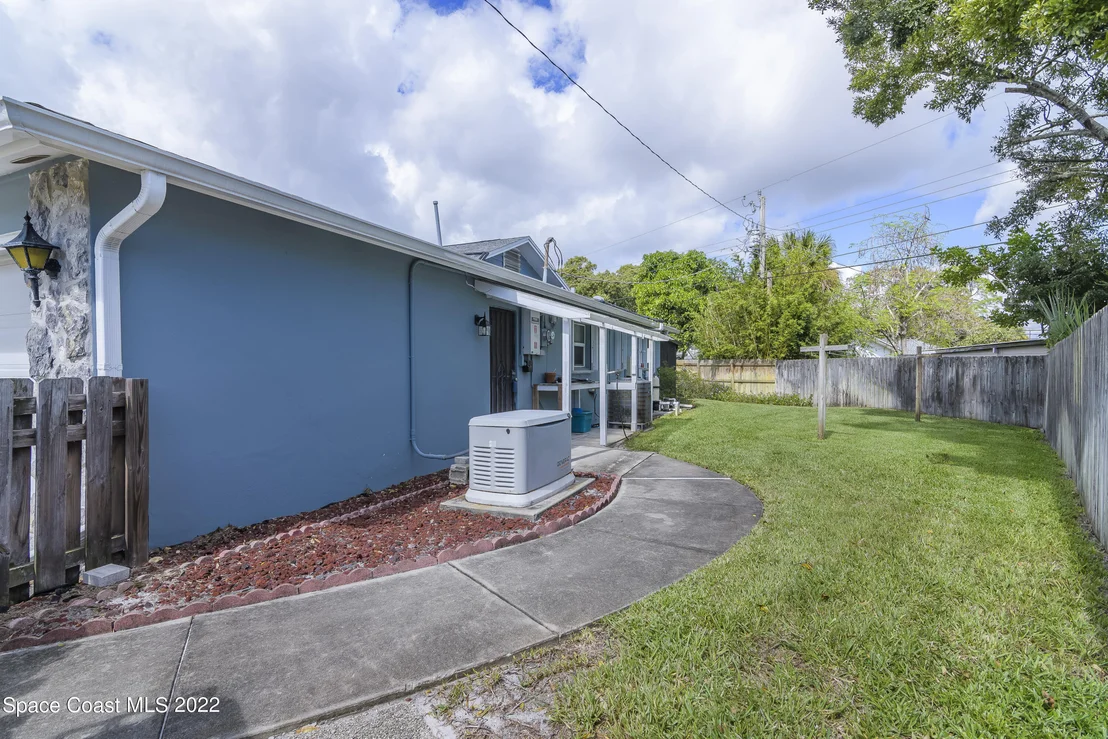 Photo of 2512 Pinehurst Circle