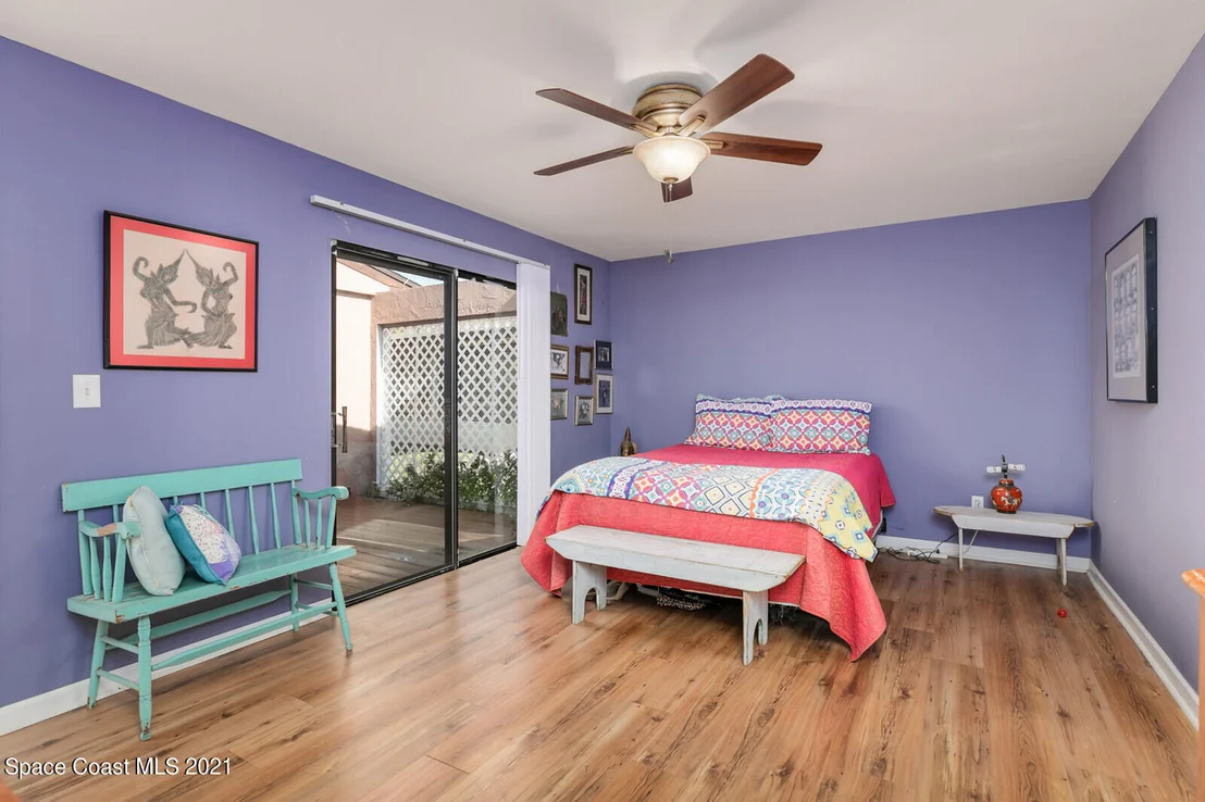 Photo of 310 Bayhead Drive