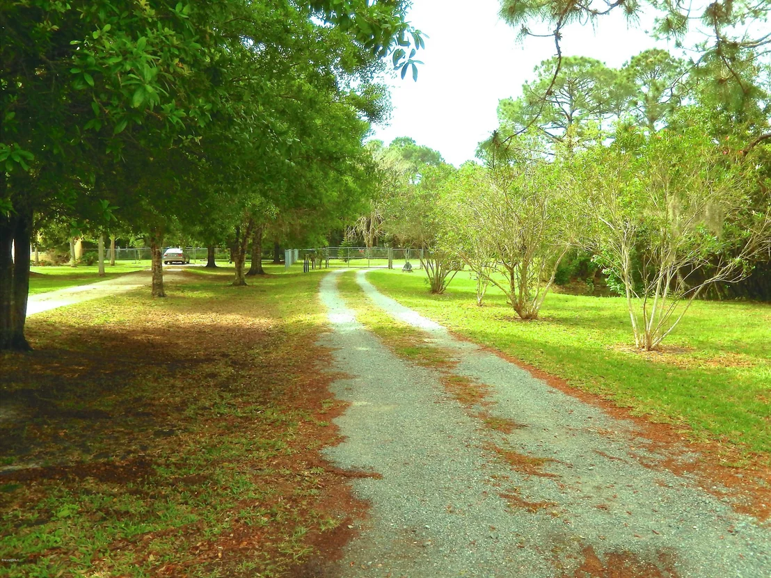 Photo of 4175 Rector Road