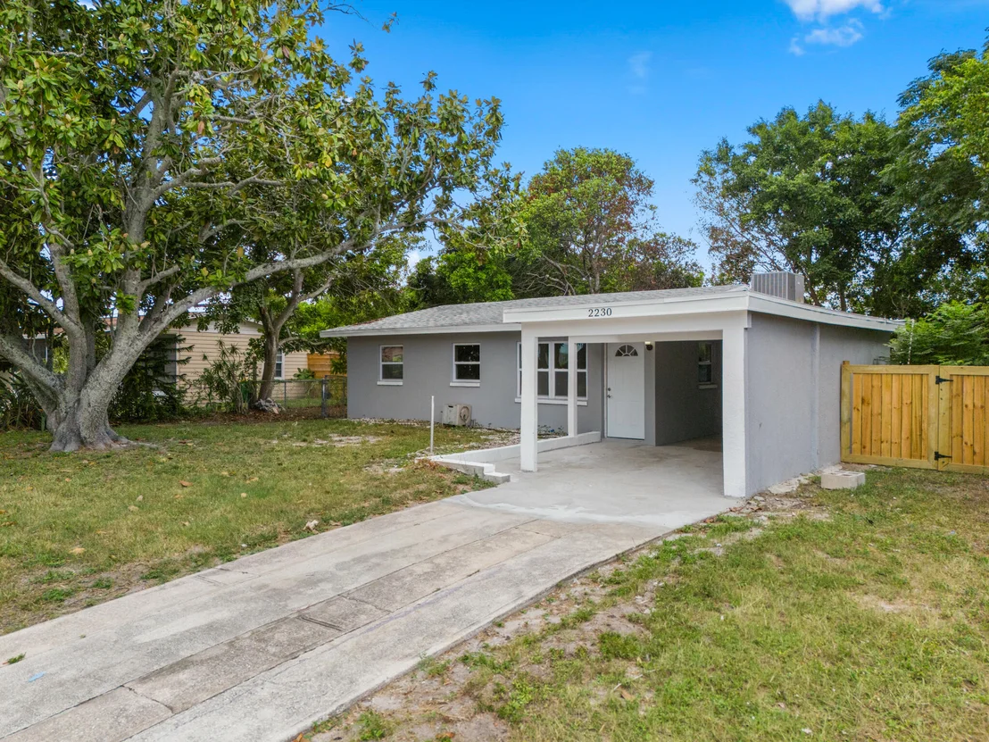 Photo of 2230 King Richard Road