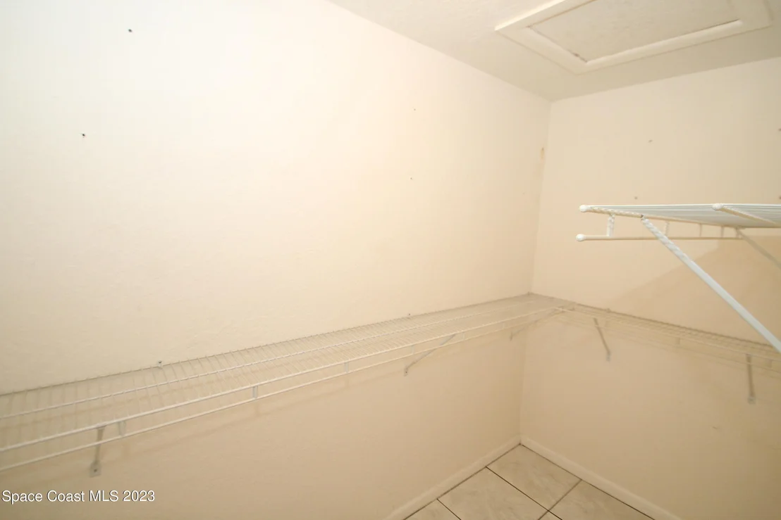 Photo of 1802 Pace Drive NW