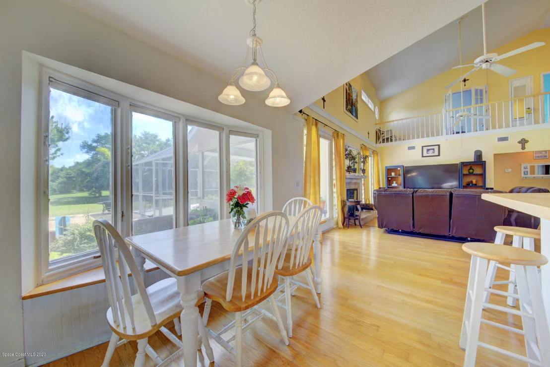 Photo of 2164 Royal Oaks Drive