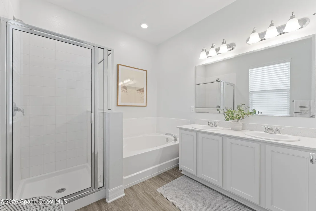 Photo of 975 Potenza Drive