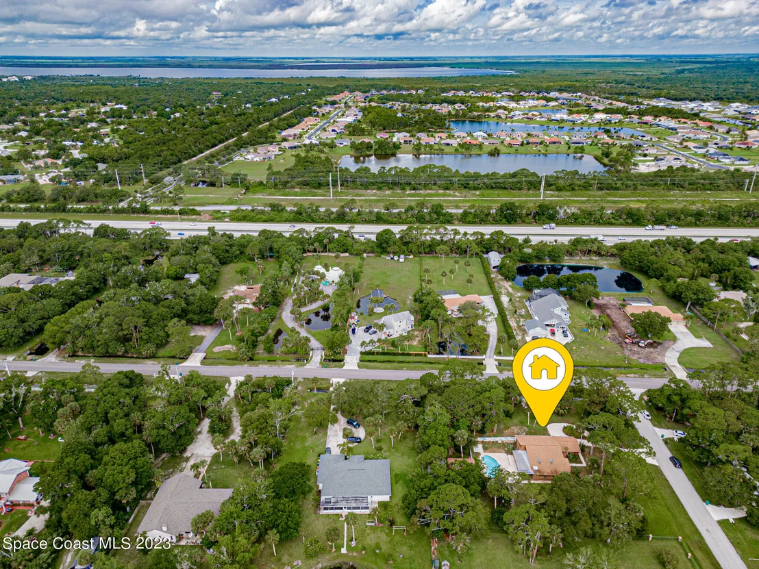 Photo of 4493 Country Road