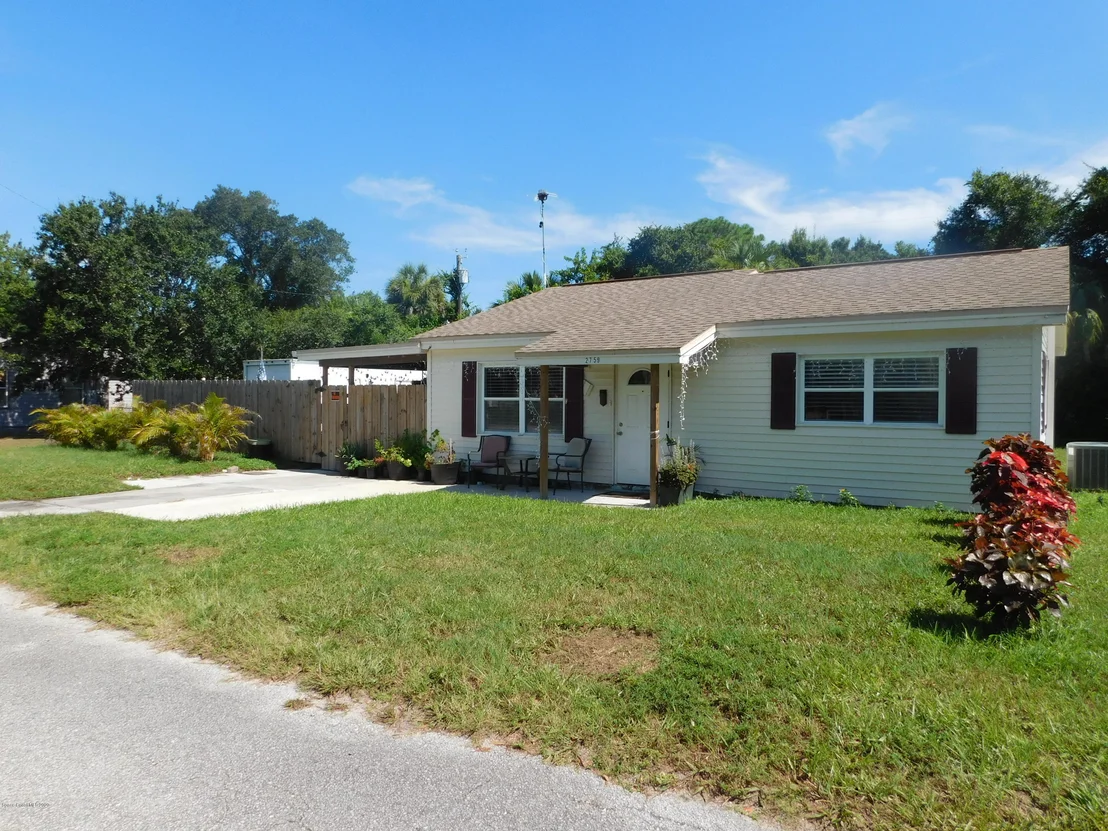 Photo of 2759 Myers Drive NE