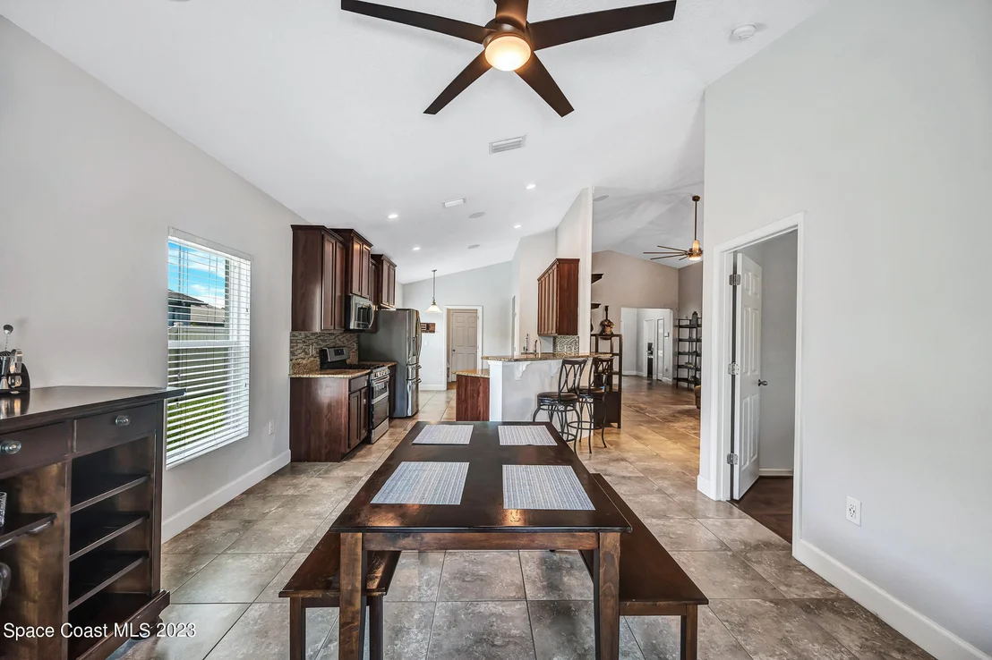 Photo of 925 Sangria Circle