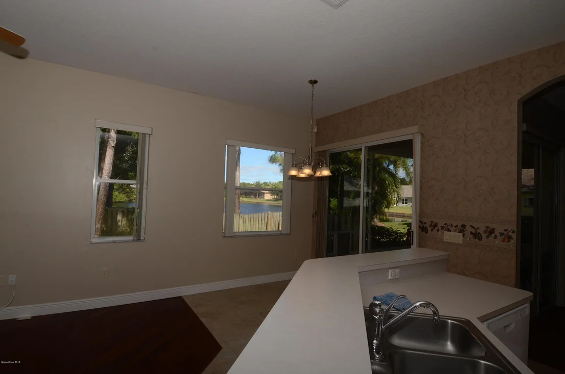 Photo of 802 Potomac Drive