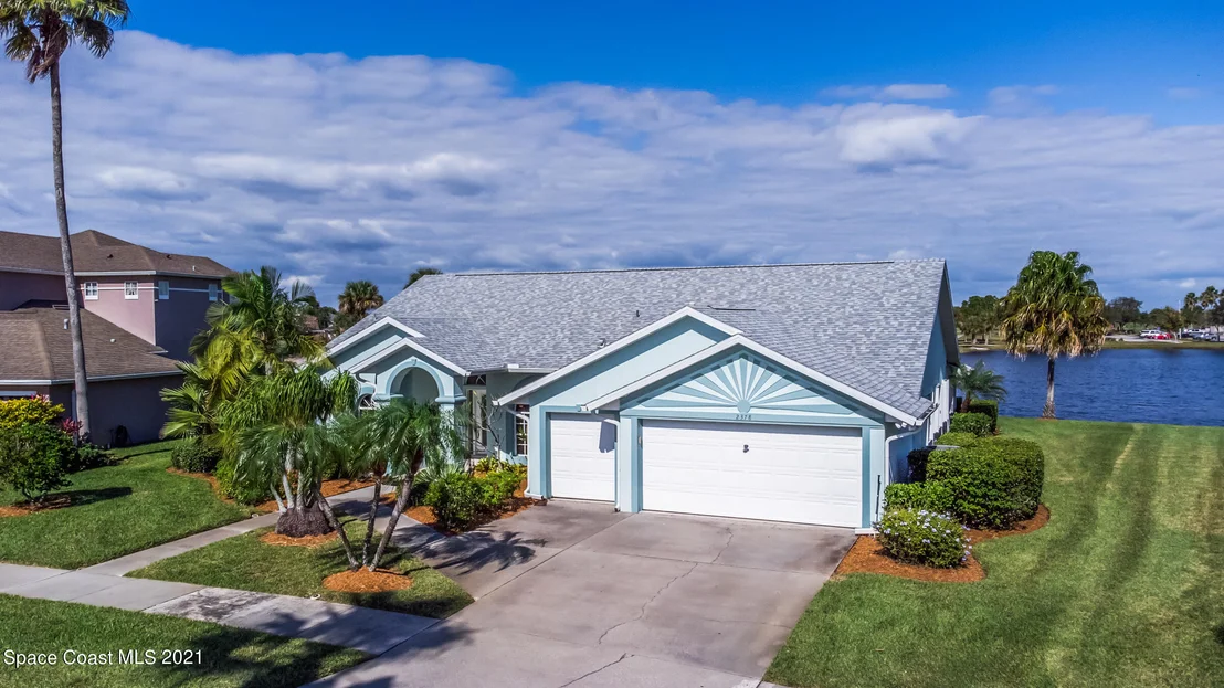 Photo of 2378 Golf Vista Boulevard