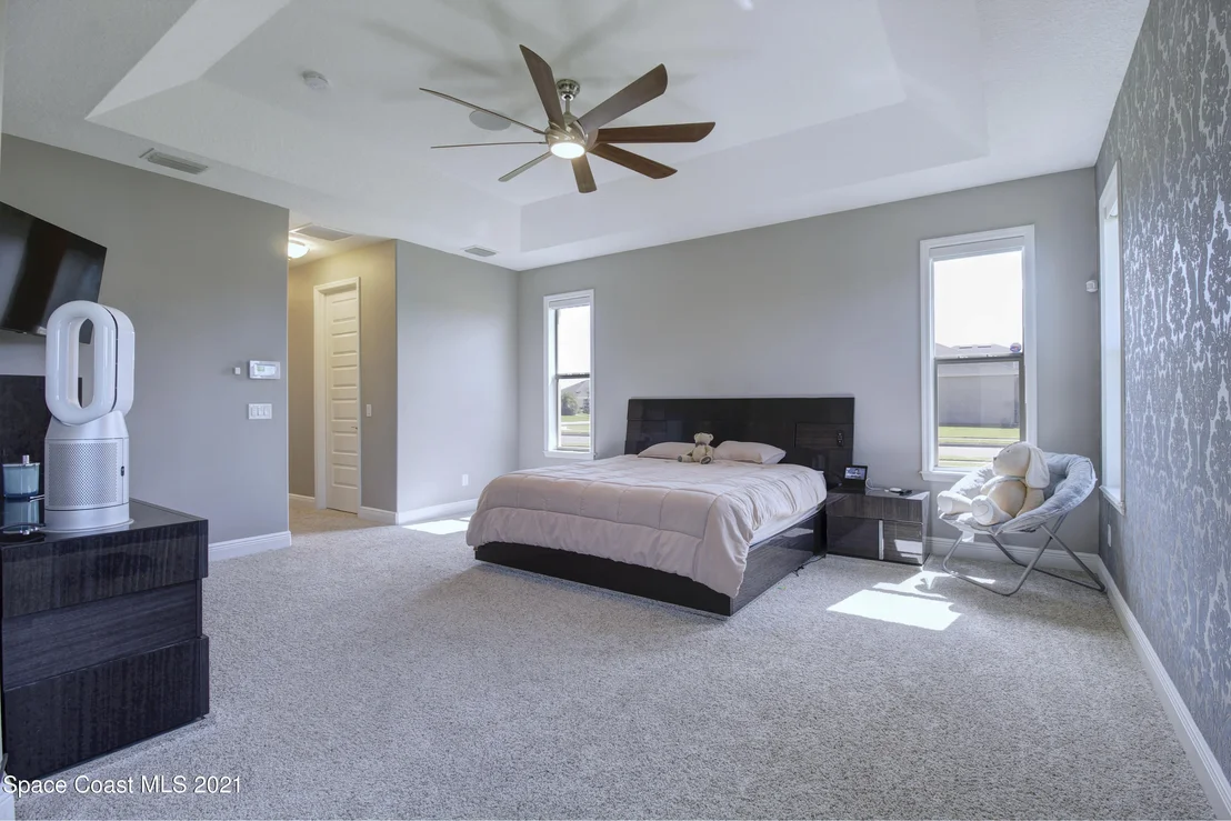 Photo of 7690 Kerrington Drive