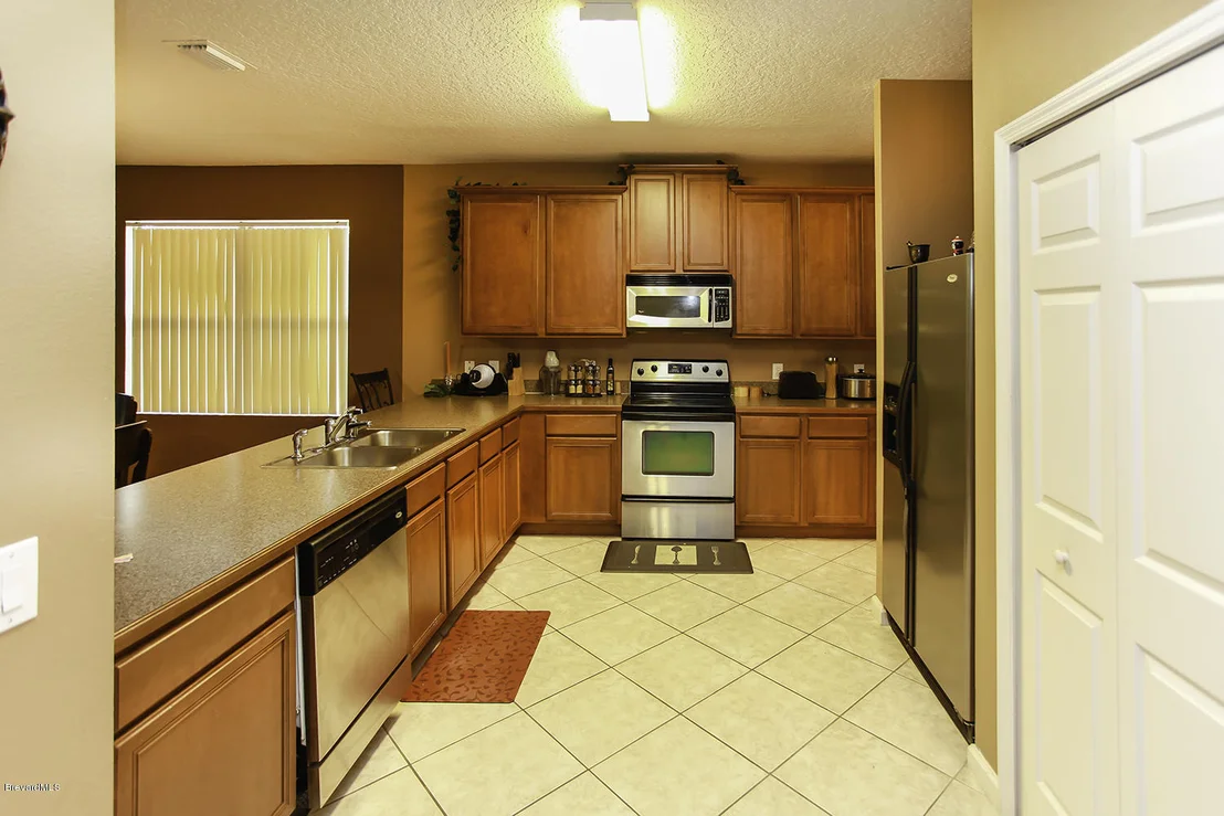 Photo of 1221 Bolle Circle