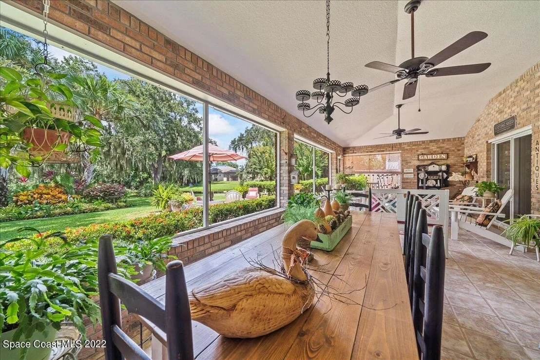 Photo of 2372 Woodfield Circle
