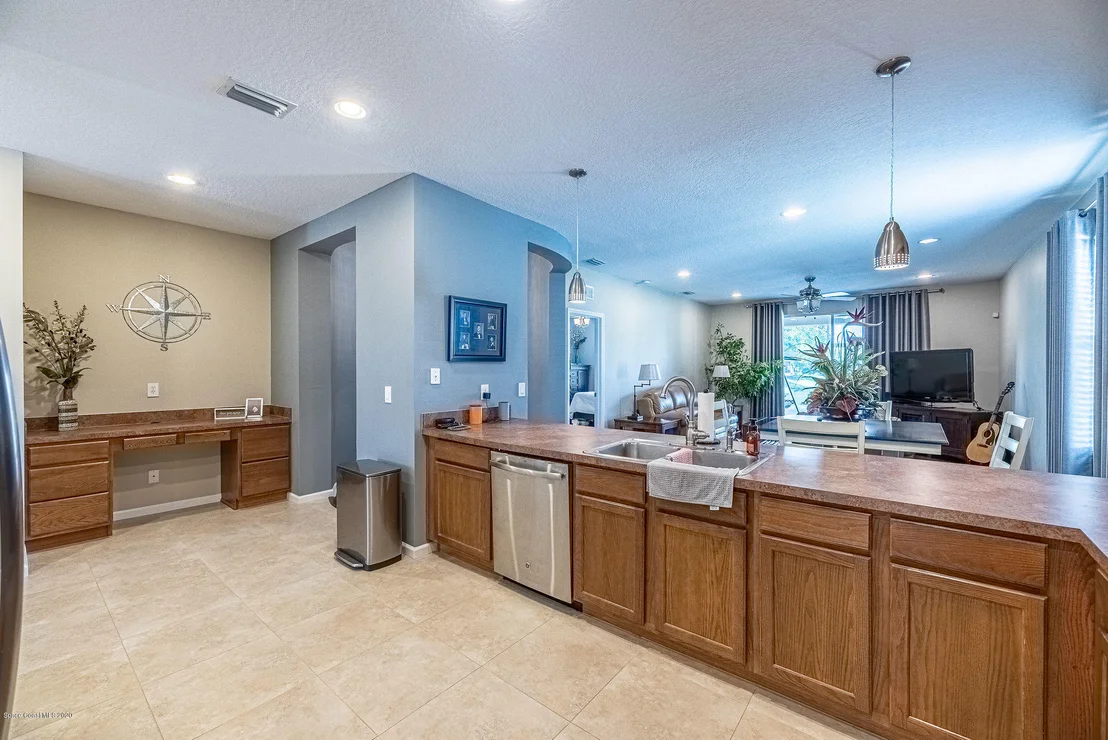 Photo of 851 Cressa Circle