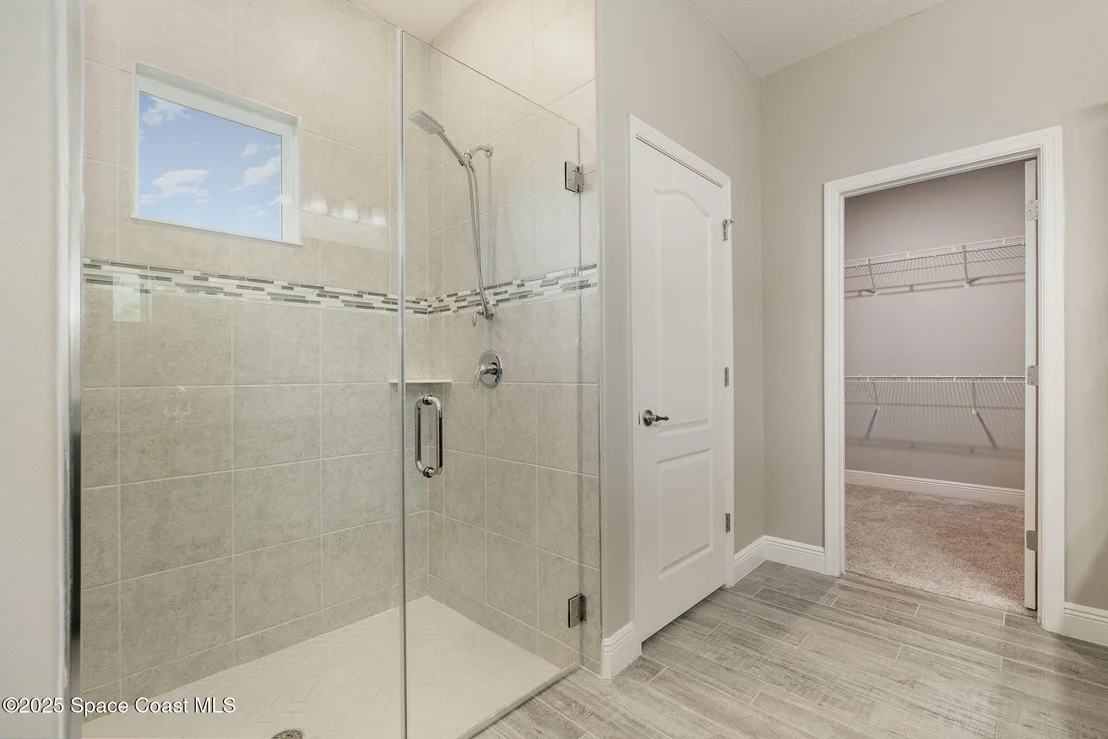 Photo of 2615 Carson Drive SE