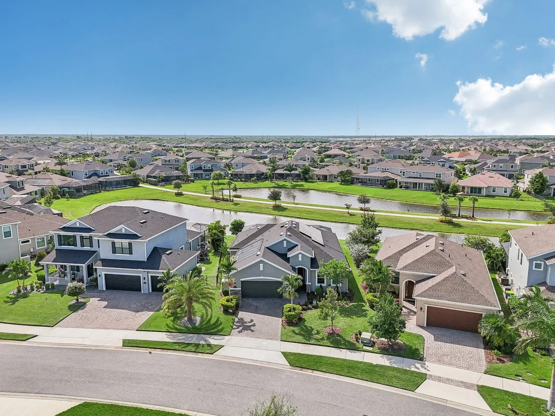 Photo of 7633 Poulicny Lane