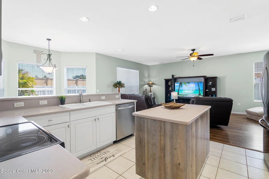 Photo of 4340 Chardonnay Drive