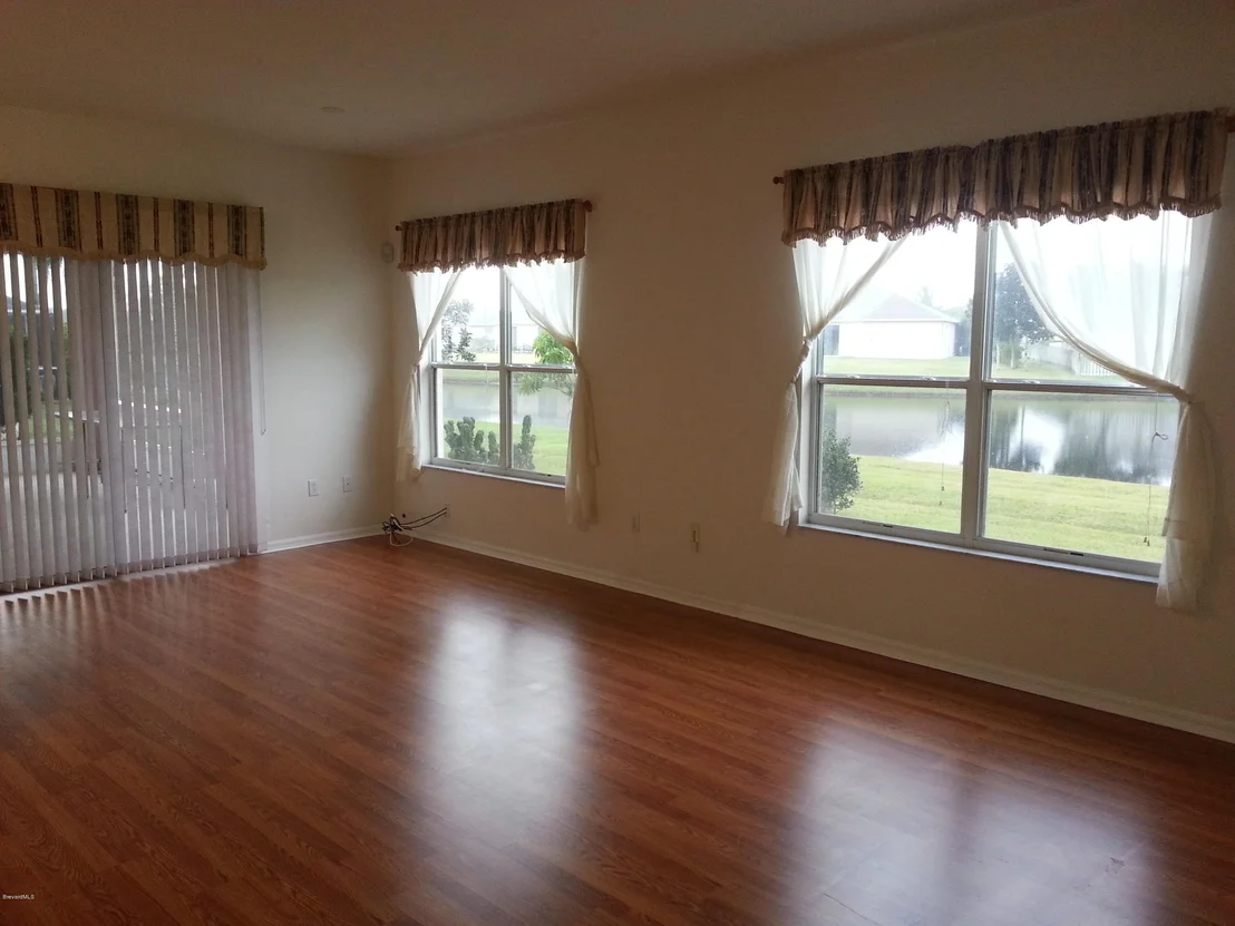 Photo of 3881 Long Leaf Drive