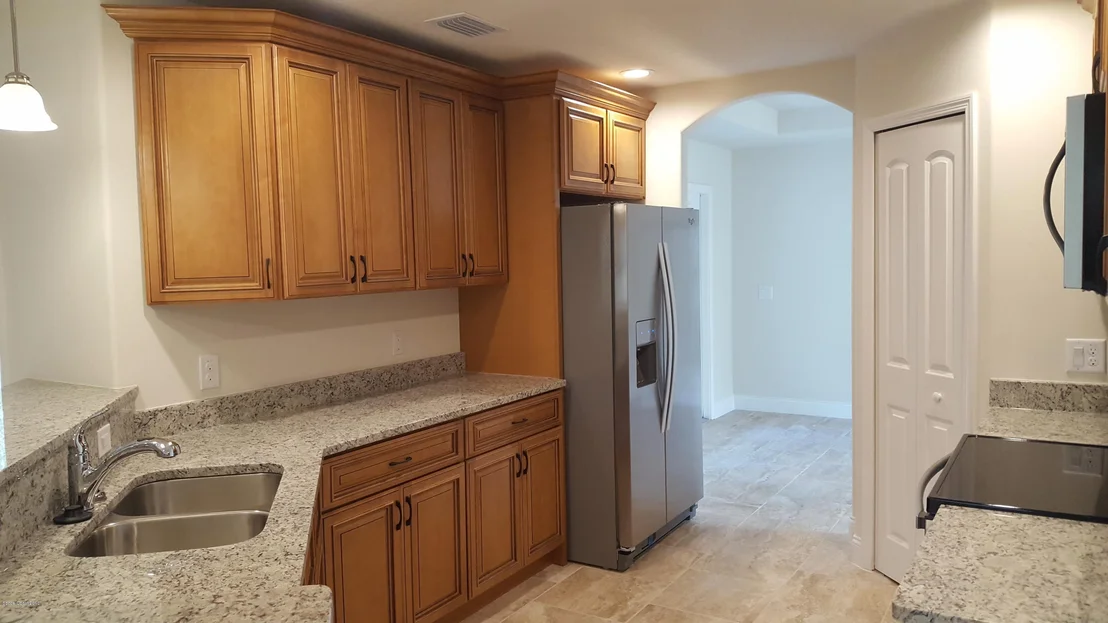 Photo of 1111 Commerce Road SE