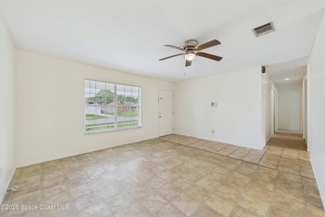 Photo of 1325 Ethel Circle NE