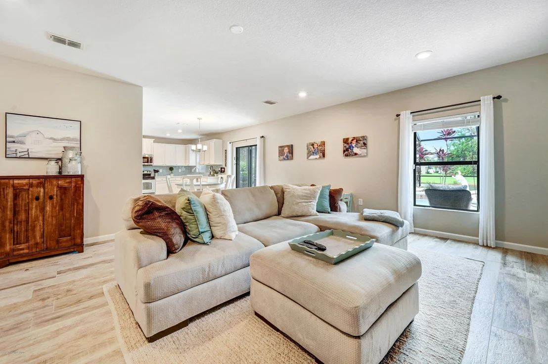 Photo of 1233 Hailey Street