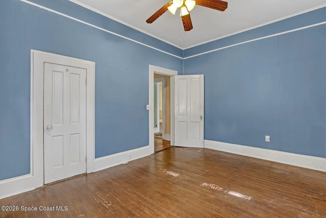 Photo of 107 Oak Street