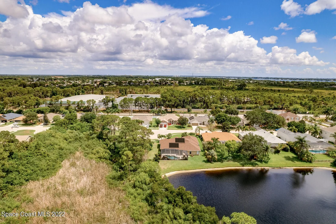Photo of 349 Pebble Hill Way