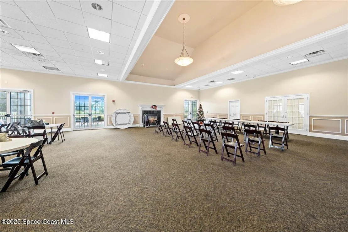 Photo of 2100 Windbrook Drive SE