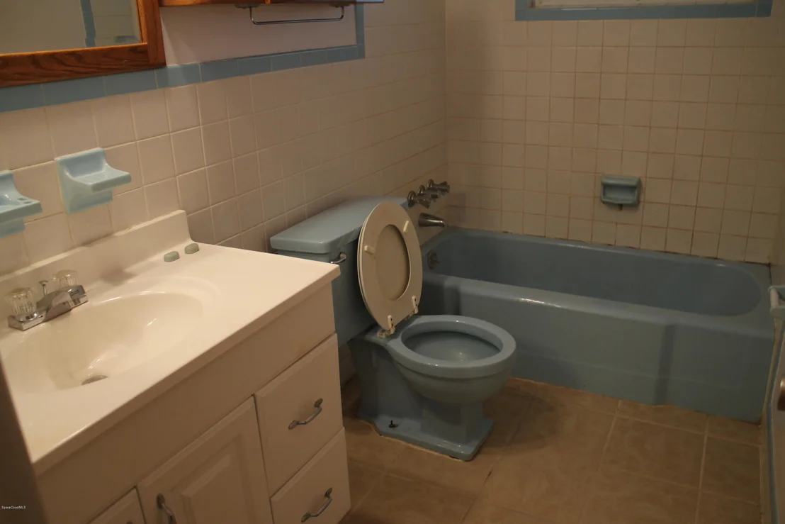 Photo of 997 MIRACLE Way