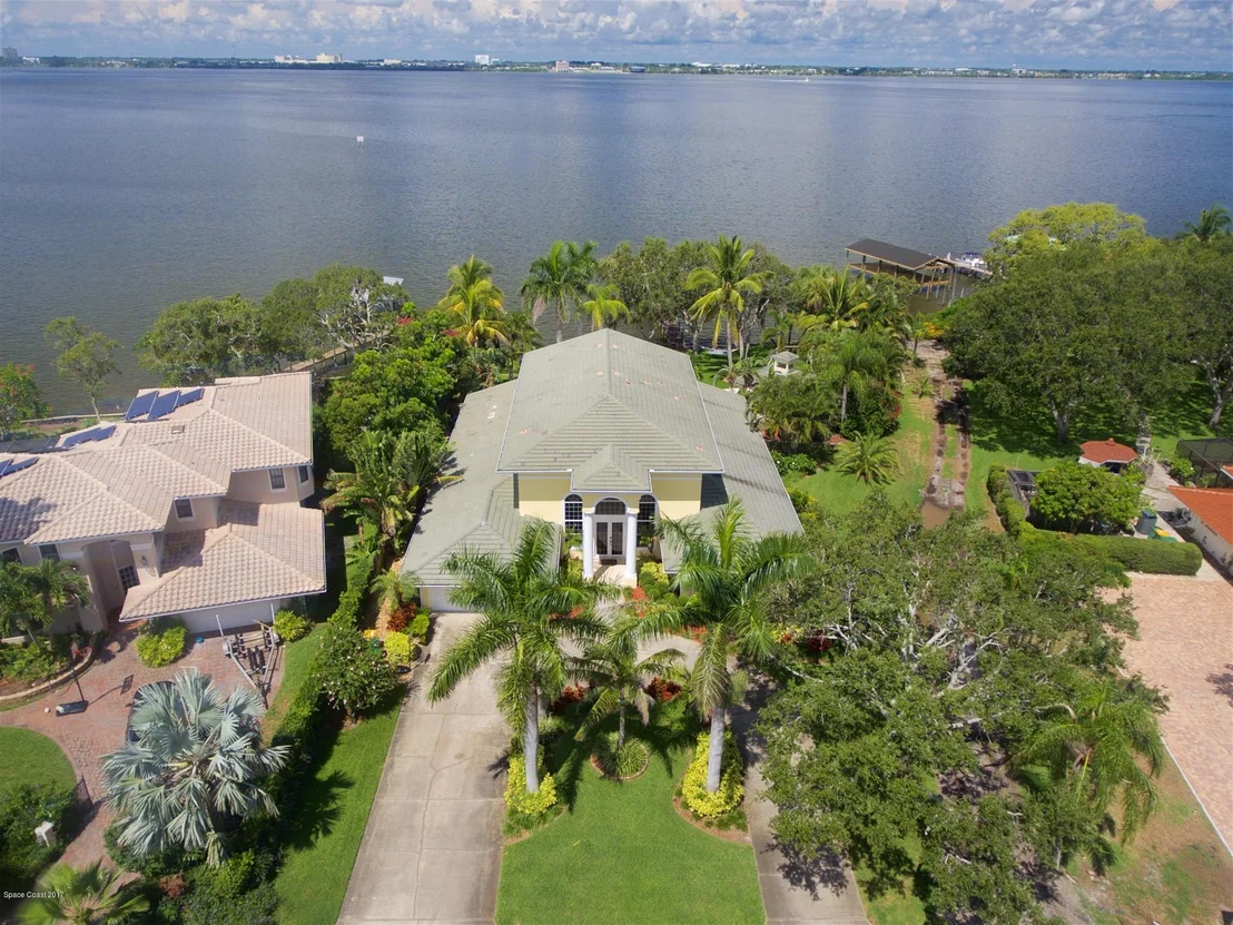 Photo of 1745 Shore View Drive