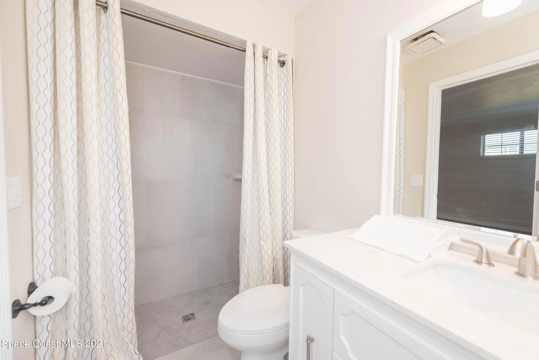 Photo of 6570 Beggs Ter