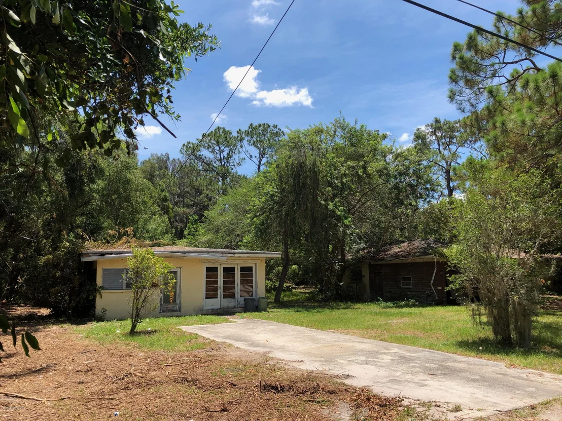 Photo of 654 West Pine Road