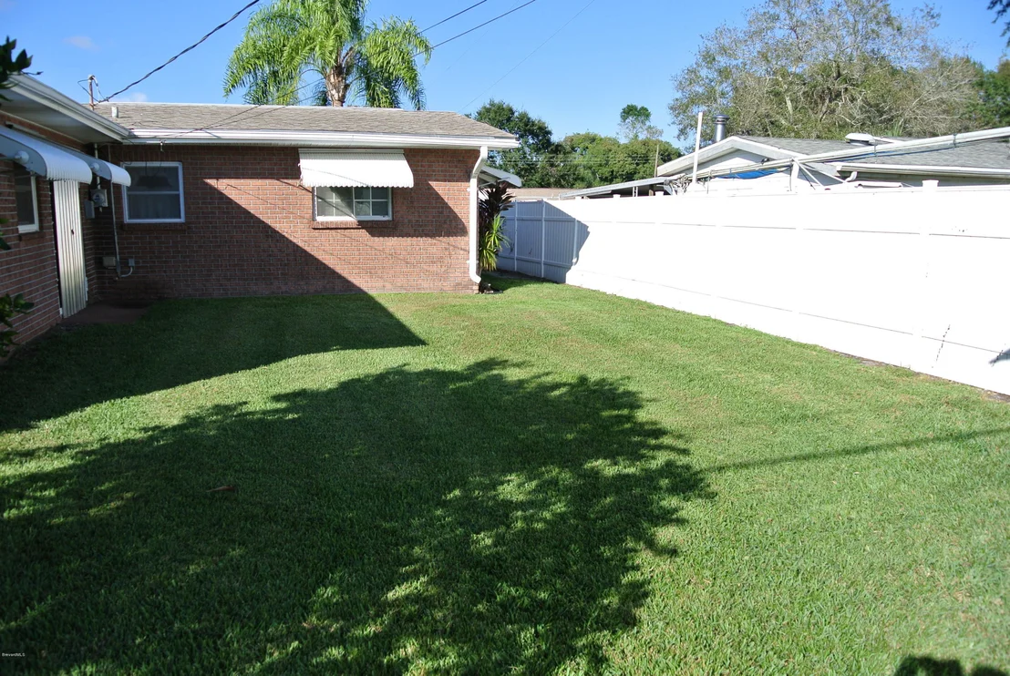 Photo of 2355 Floridiane Drive