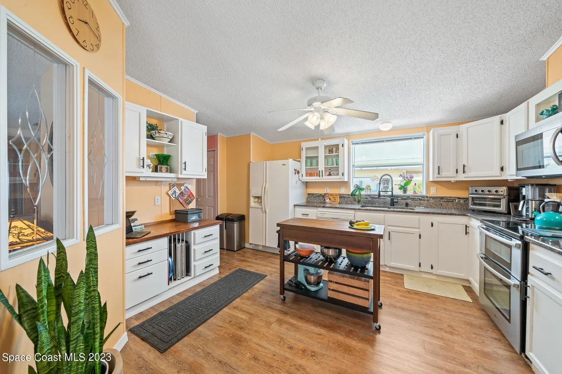 Photo of 1907 Mango Street NE