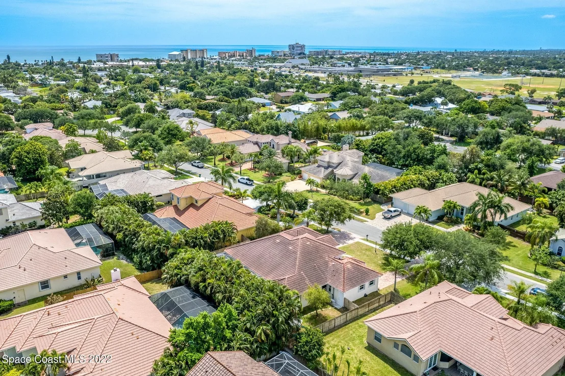Photo of 356 Southampton Drive