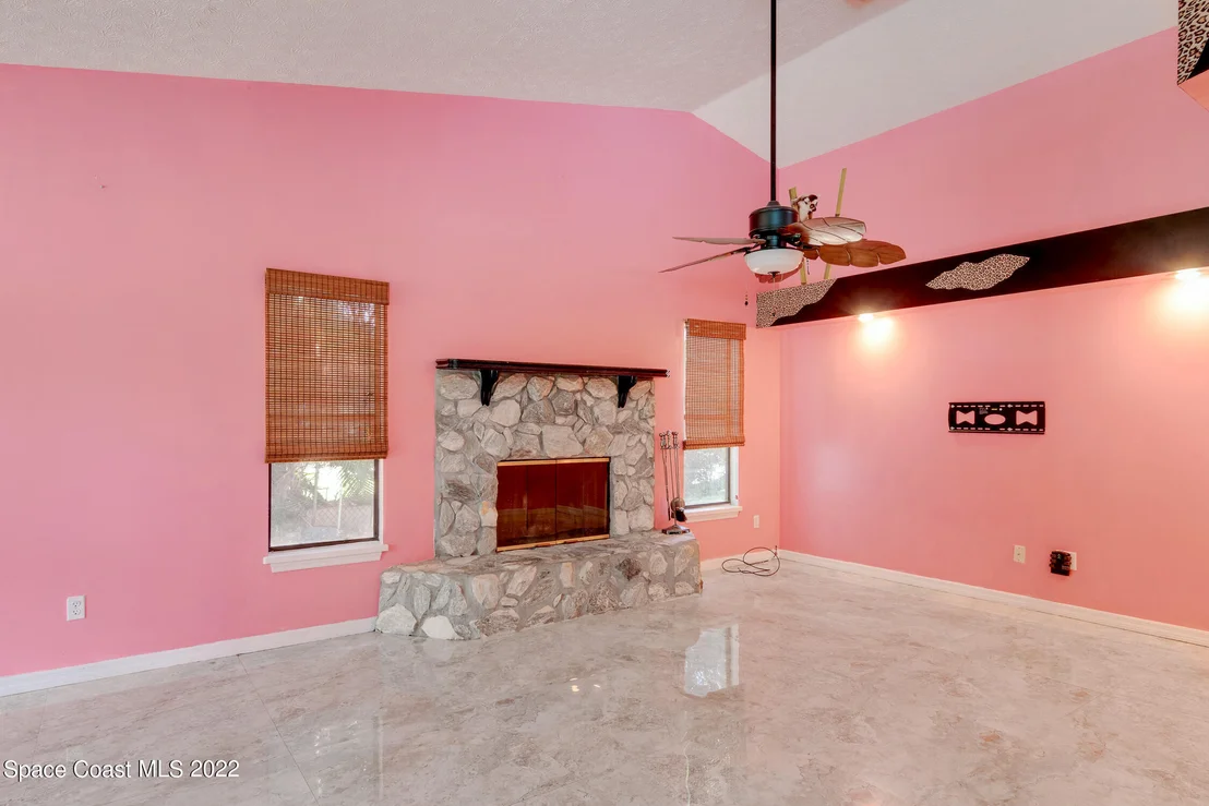 Photo of 4100 Redwood Drive