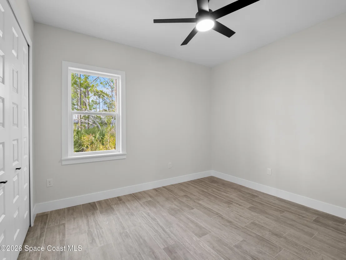 Photo of 3051 Eldron Boulevard SE