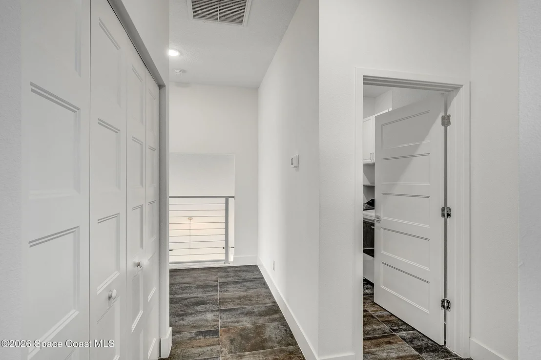 Photo of 2093 Greenway Drive
