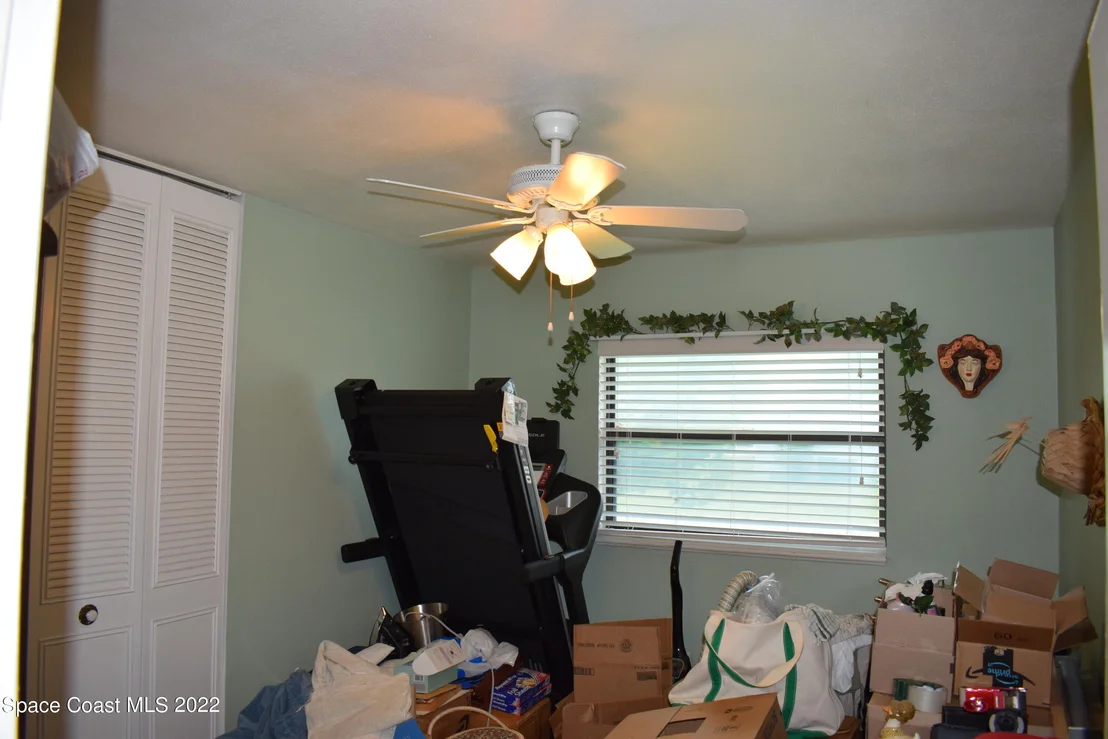 Photo of 2395 Lakeview Drive