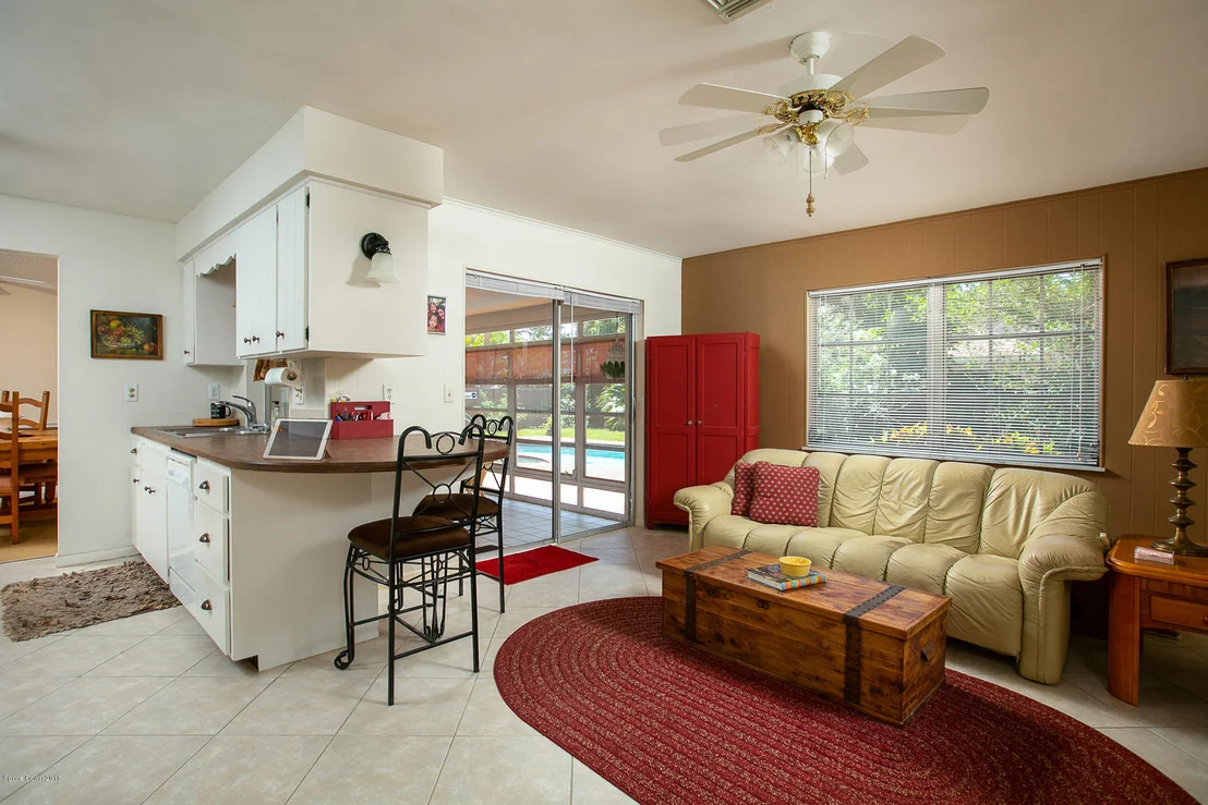 Photo of 702 Banyan Road