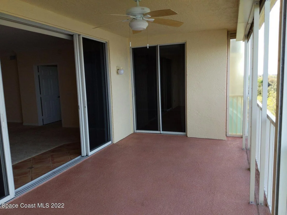 Photo of Unit 702 at 100 Riverside Drive