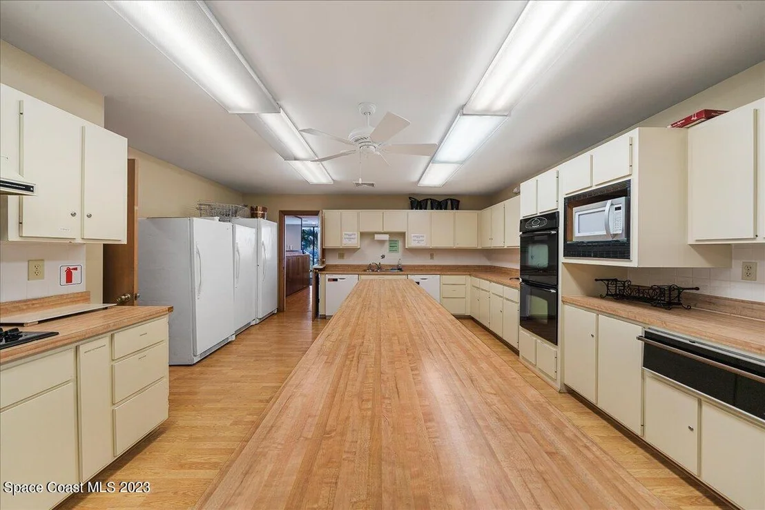 Photo of 208 Lanternback Island Drive