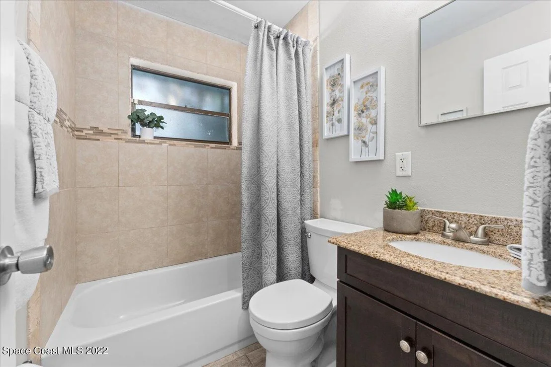 Photo of 2312 Warwick Road