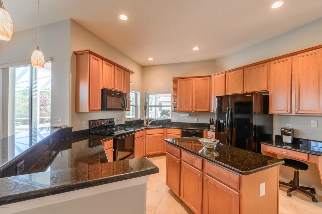 Photo of 858 Thrasher Drive