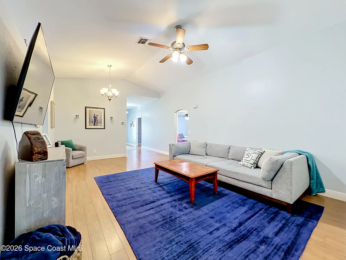 Photo of 2085 Bayhill Drive