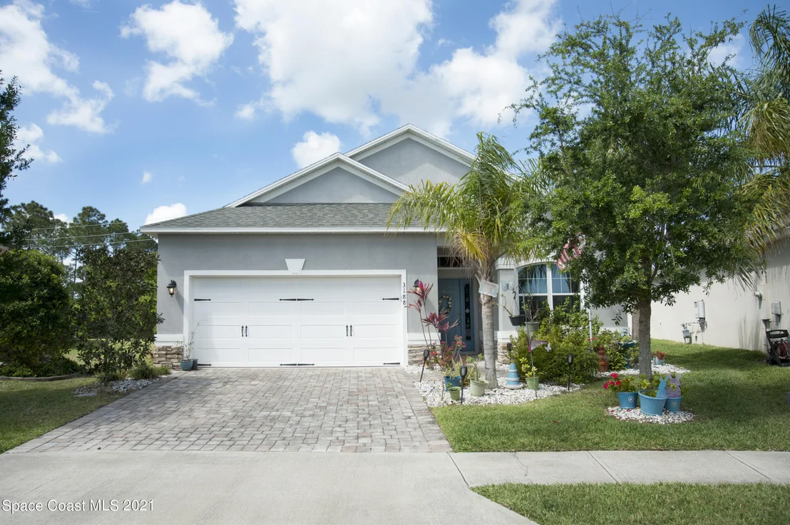 Photo of 3188 Constellation Drive